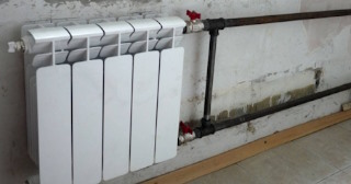 Установка биметаллических радиаторов отопления в квартире в чайковском - от 2040 руб.