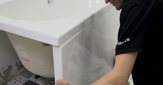 Установка экрана под ванну - цена за работу от 4079 руб. в чайковском